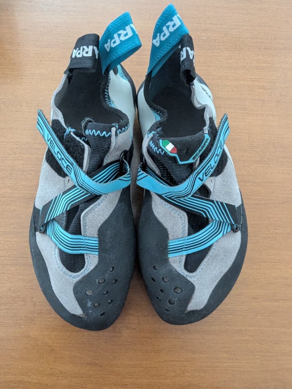 Scarpa Veloce Women’s Bouldering Climbing Shoes - Size 40.5 - Light Gray/Maldive